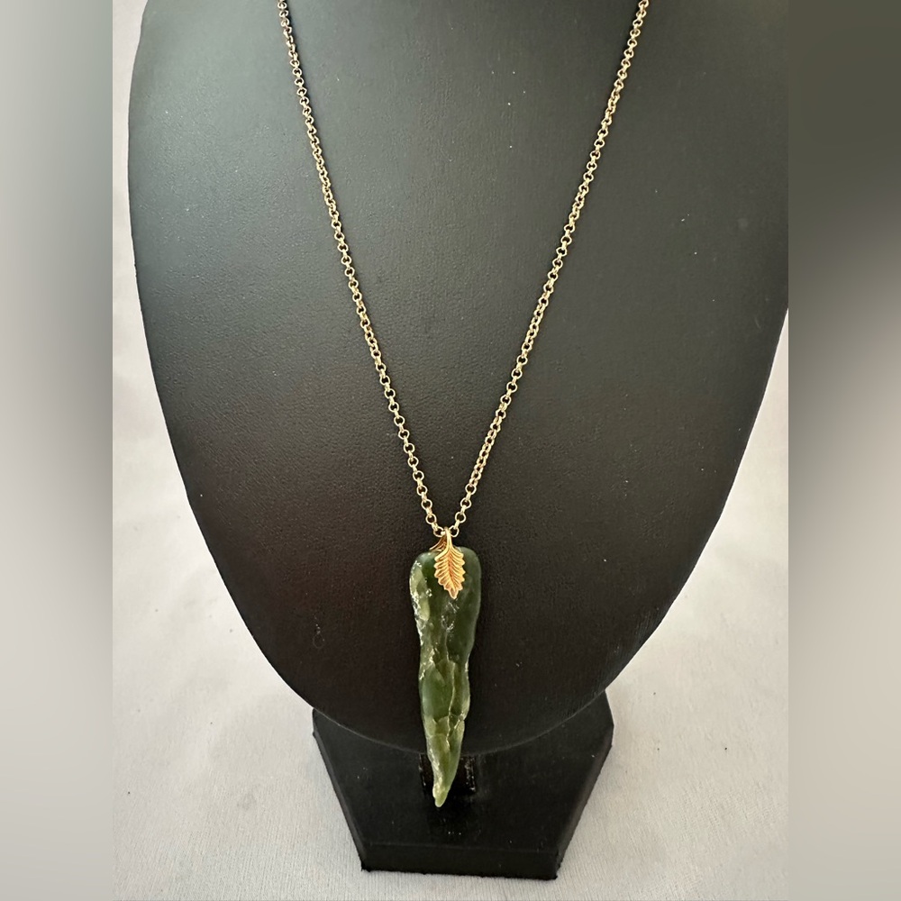 Green Nephrite jade freeform pendant on gold tone chain